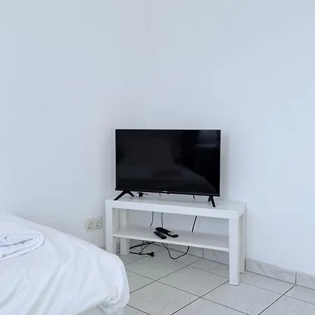 Apartment Zentrale Monteur & Businesswohnung In Heide Mit Wlan, Kueche & Parkplatz Heide (Schleswig-Holstein)