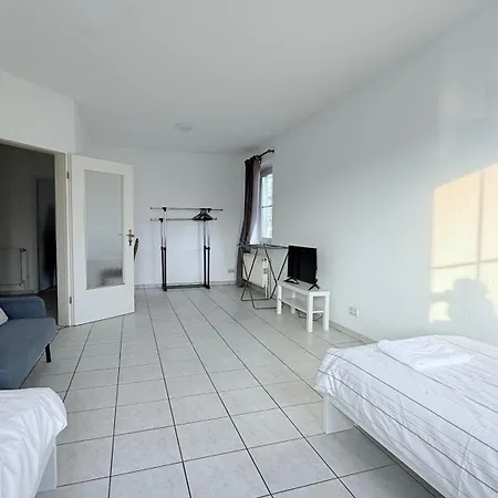 Zentrale Monteur & Businesswohnung In Heide Mit Wlan, Kueche & Parkplatz Heide (Schleswig-Holstein)